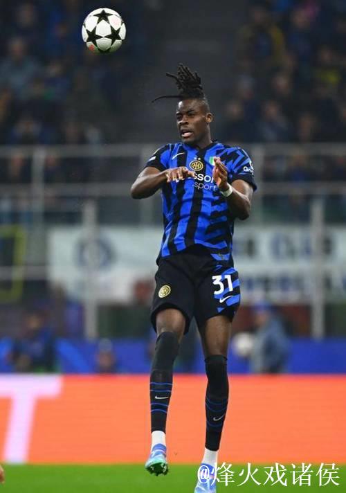 国米密切关注罗马18岁中卫新星纳尔丁